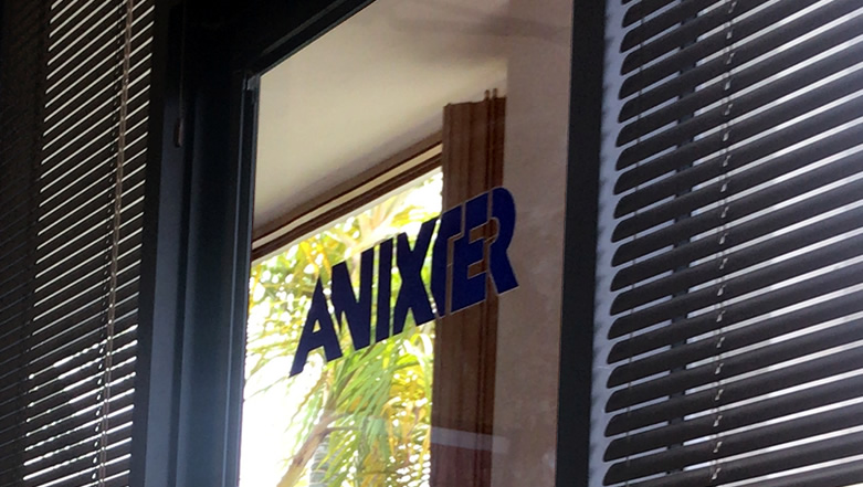 STYM de visita en las oficinas de Anixter en Miami
